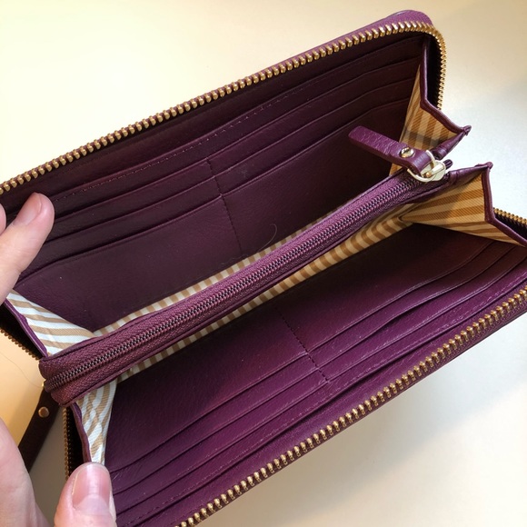 Kate Spade wallet - Picture 4 of 4